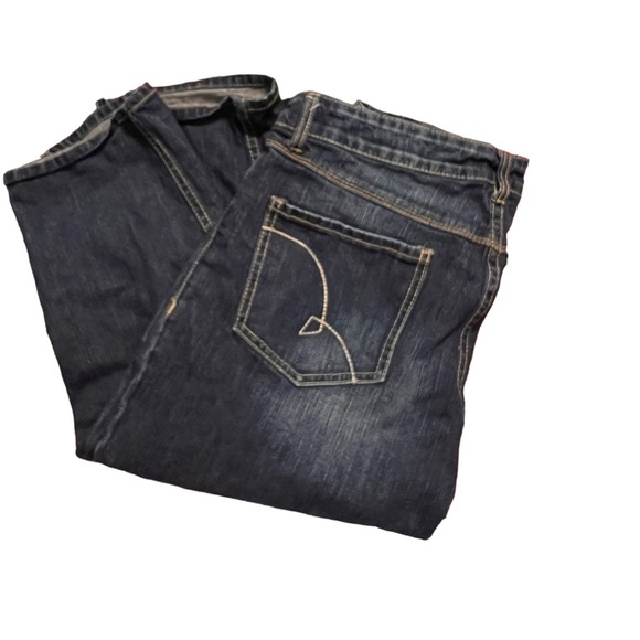 Bootheel Trading Company Jean Capris - Picture 2 of 7